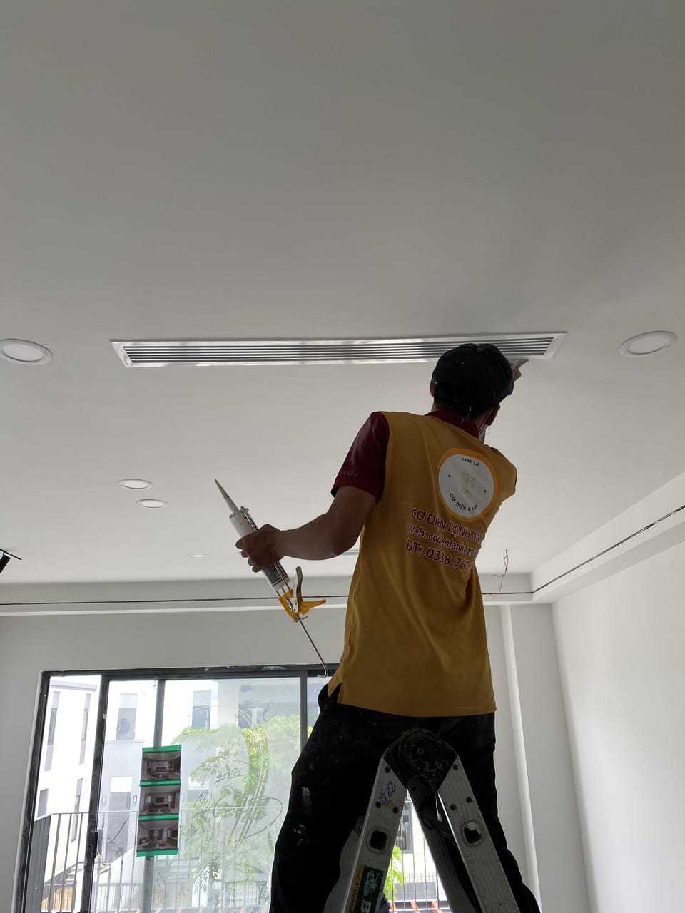 LẮP ĐẶT TRỌN GÓI MÁY LẠNH ÂM TRẦN ỐNG GIÓ TP.HCM CHUYÊN NGHIỆP