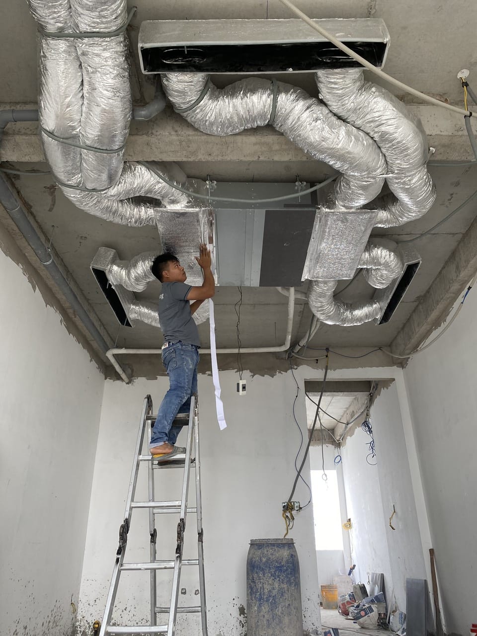 LẮP ĐẶT TRỌN GÓI MÁY LẠNH ÂM TRẦN ỐNG GIÓ HUYỆN NHÀ BÈ CHUYÊN NGHIỆP