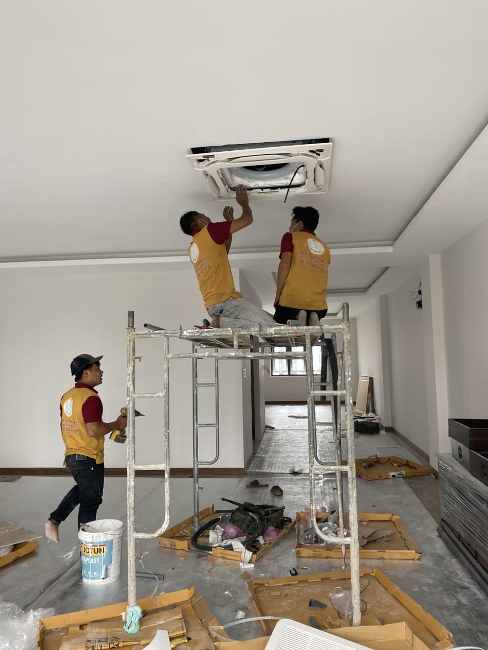 ĐẠI LÝ CUNG CẤP MÁY LẠNH ÂM TRẦN DAIKIN QUẬN 5 TỐT NHẤT