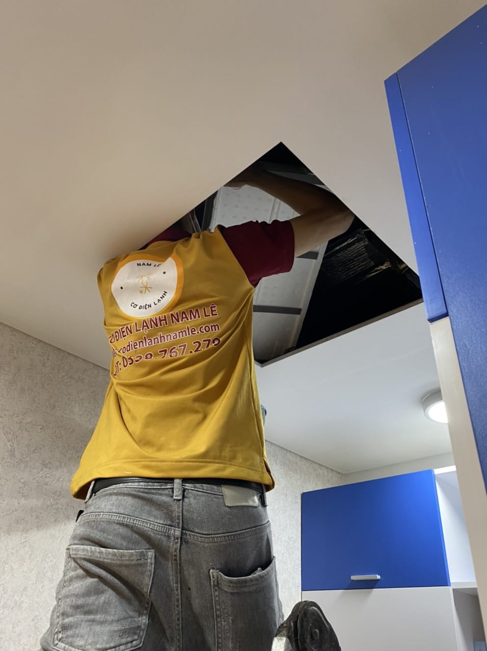 THI CÔNG MÁY LẠNH ÂM TRẦN QUẬN 8