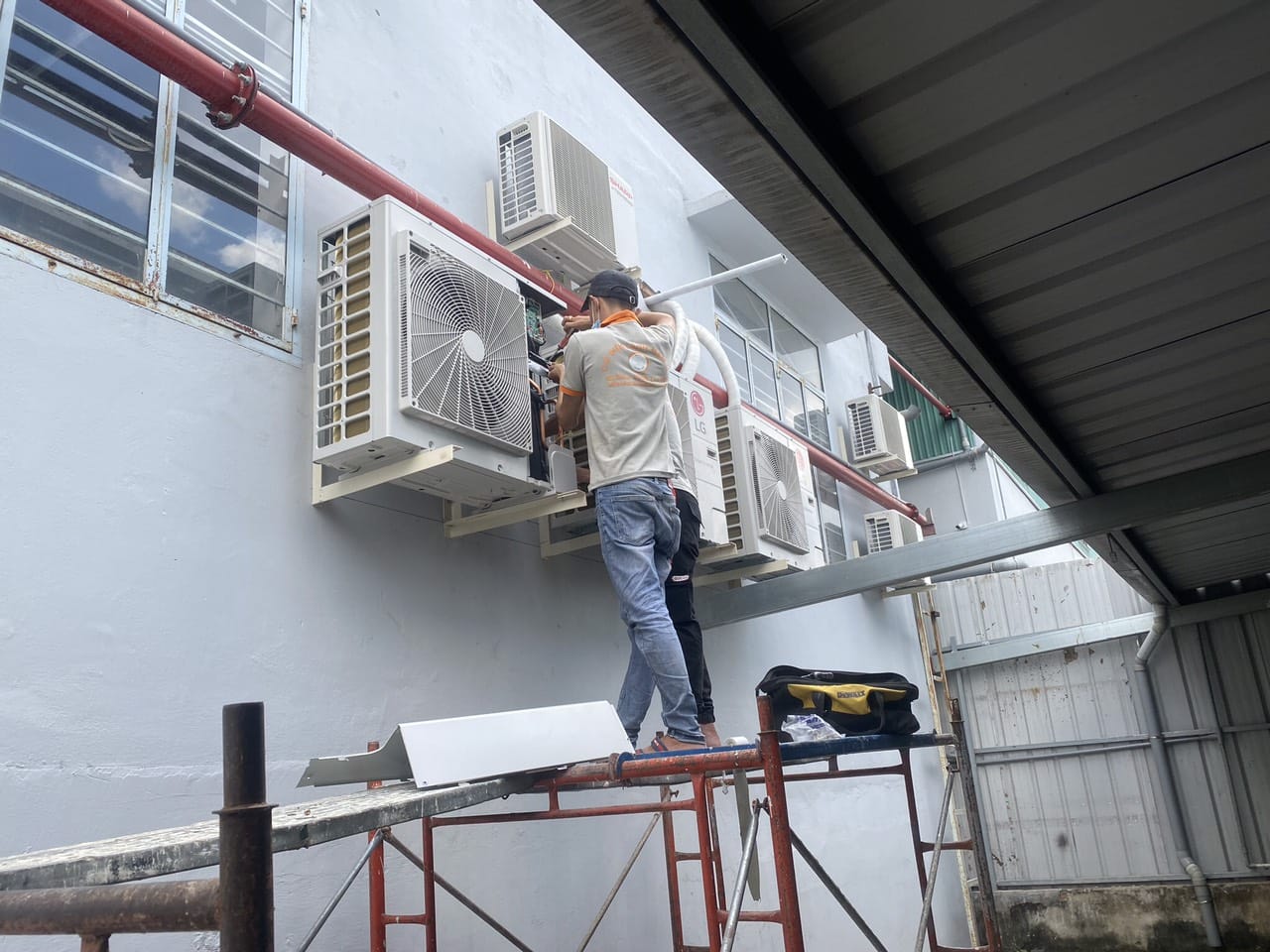 MÁY LẠNH TRUNG TÂM HỆ THỐNG VRV CỦ CHI