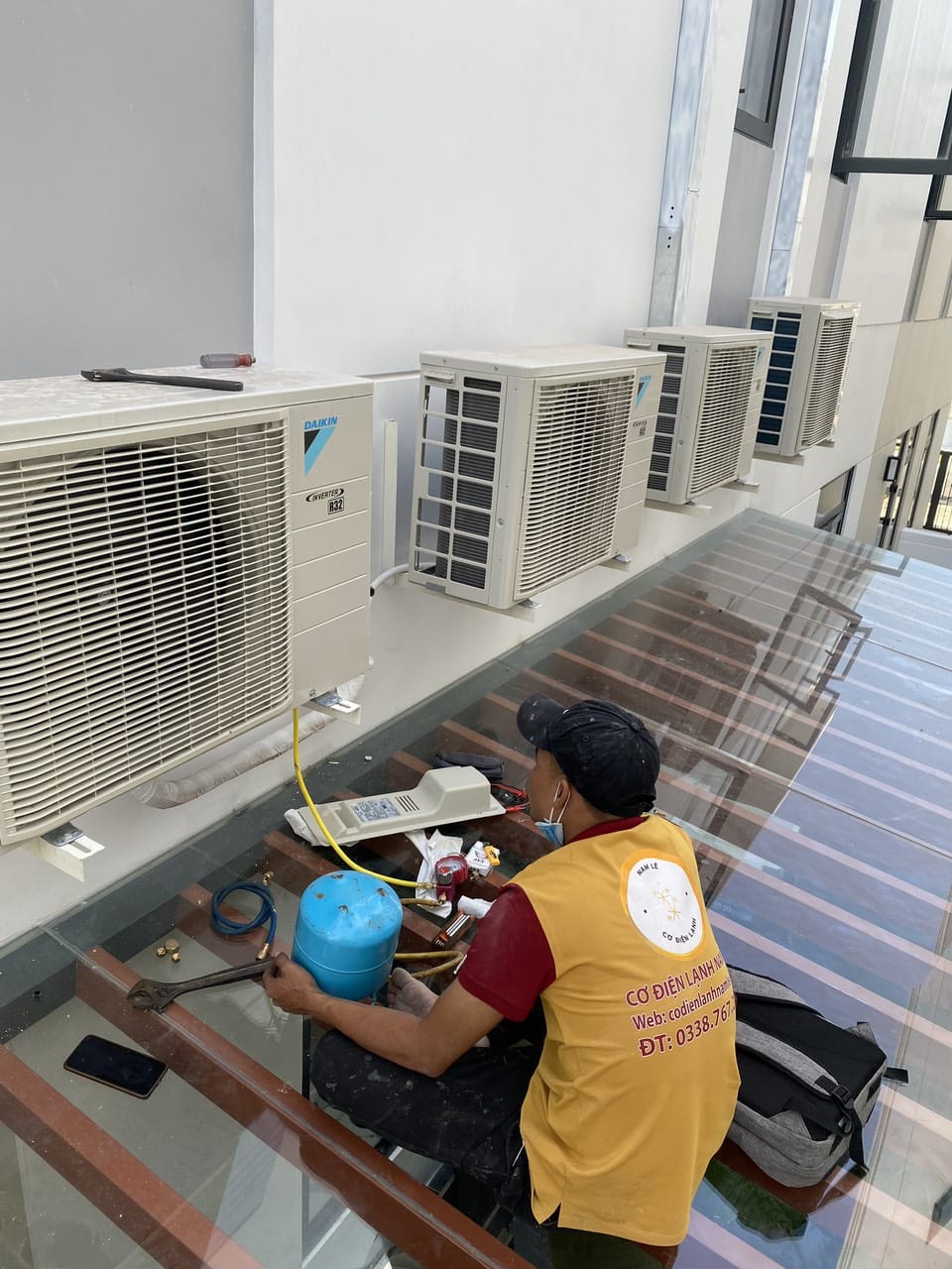 THI CÔNG LẮP ĐẶT ĐIỀU HÒA KHÔNG KHÍ TẠI LONG AN