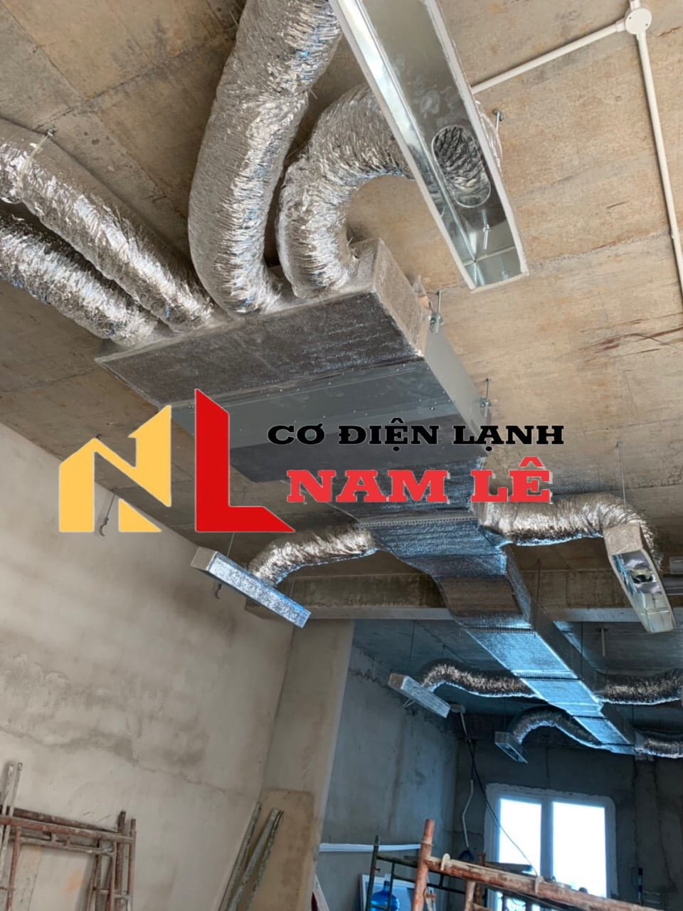 THI CÔNG LẮP ĐẶT MÁY ĐIỀU HÒA KHÔNG KHÍ